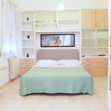 Sarpi Flat Apartment Флоренция Екстериор снимка